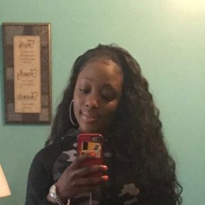 Meet your Posher, Shade